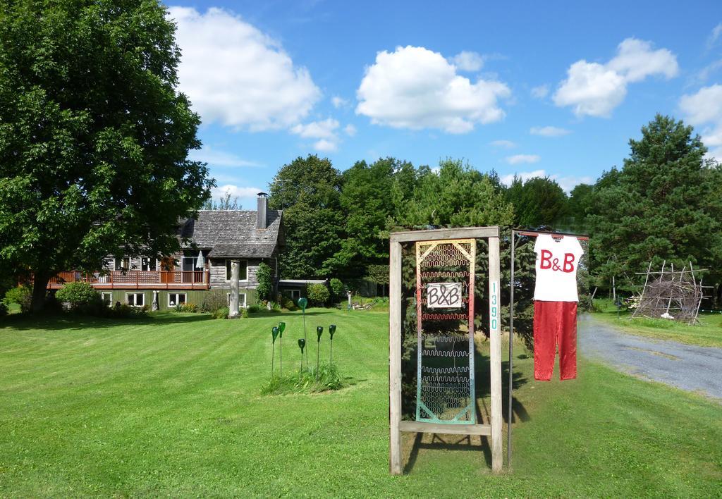 B&B Pinorama Sutton Kültér fotó